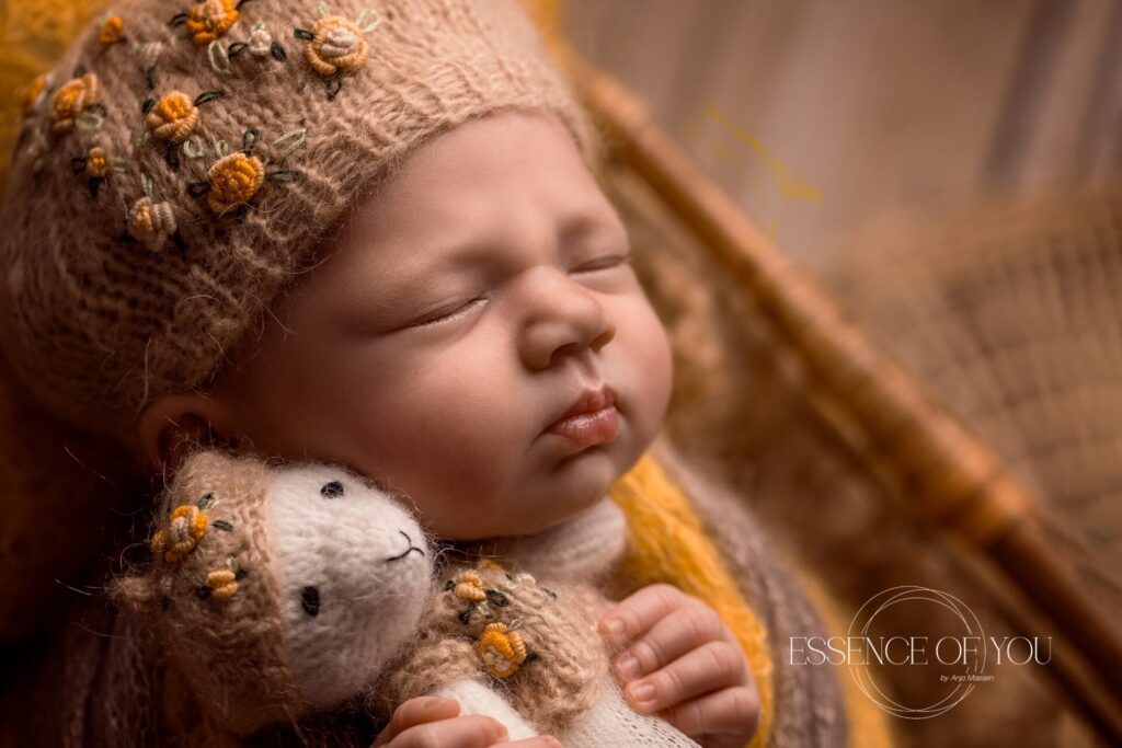 Essence of you - Boudoir - newborn -fotografie-fotograaf-Limburg-België-Halen- Heusden - Zolder -Award - Newborn - Maternity - Kinderfotografie - Anja Maesen Photography - studioshoot - fine art fotografie - babyfotografie - zwangerschapsfotografie - cakesmash - award - zelfportret